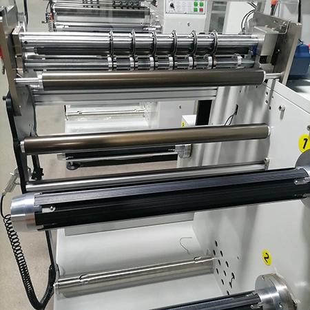 Dual-shaft rewinding unit